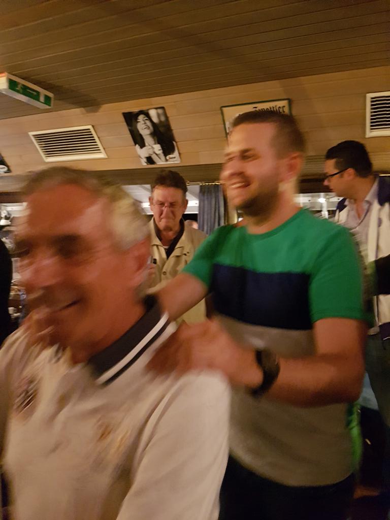 d_amann's tweet photo. Hansi Huber Polonaise-Gott #kickerdampfer https://t.co/W7qe3BJVaR