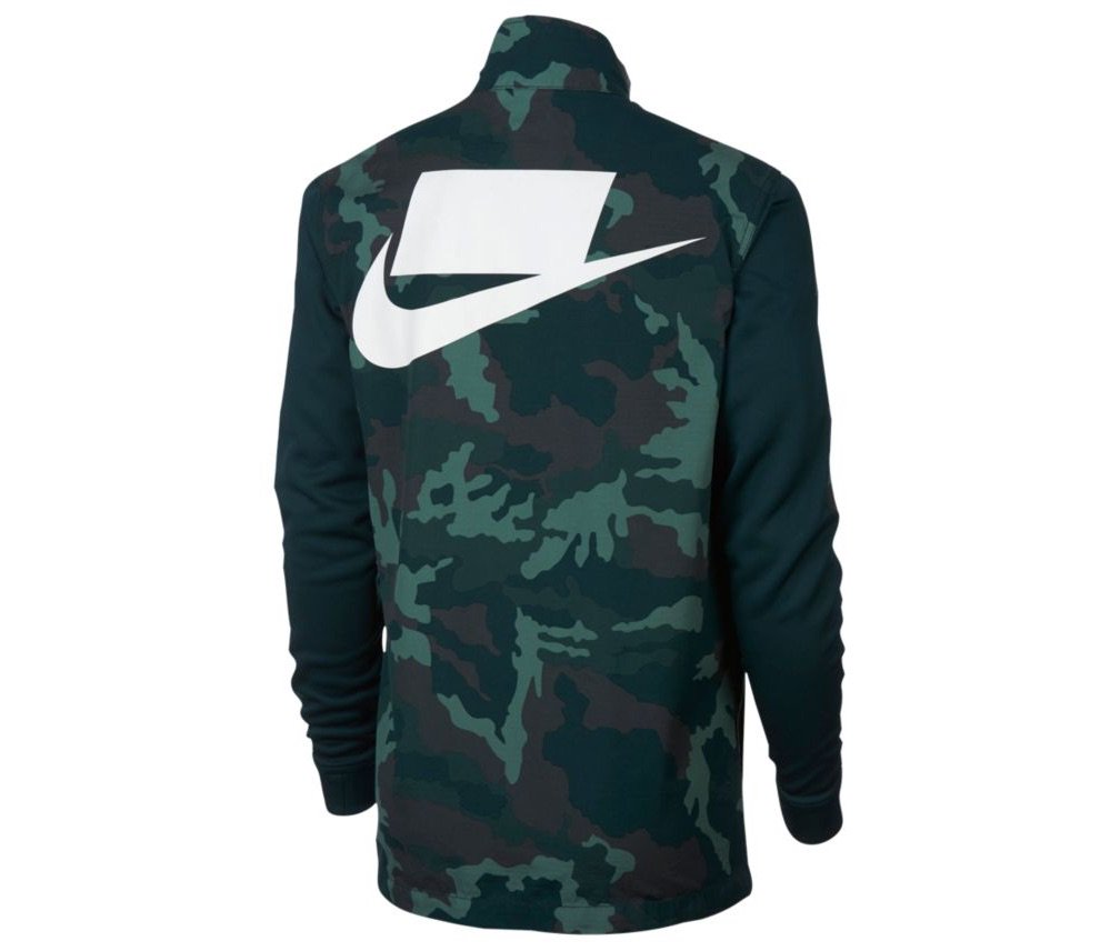 nike camo lightweight jacket