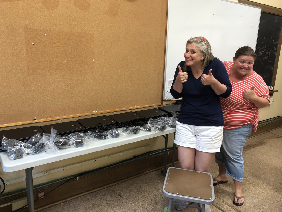KnightsofFaith1's tweet photo. Mrs. Watts and Mrs. Dennis are prepping the new Chromebooks for middle school! And check out our new lockers!! #saintandrewcatholicschoolpa #knightsoffaith #sasknightsoffaith #catholicschools #backtoschool #middleschool #middleschoolisawesome #lockers #chromebooks https://t.co/oRDKGmLGPW