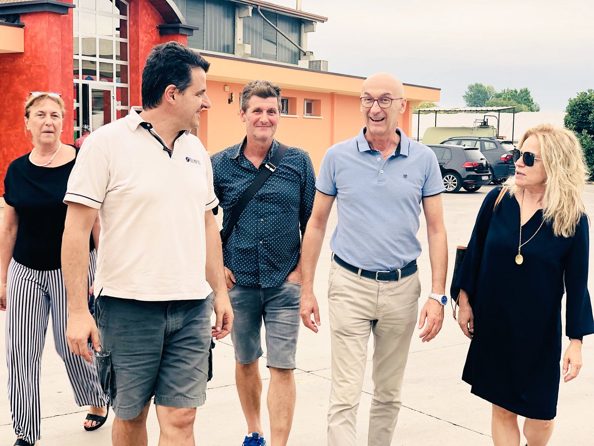 annalisabaroni's tweet photo. Oggi in visita all’azienda #Francescon di #Rodigo
#agricoltura #eccellenza #inLombardia #Italia🇮🇹 https://t.co/F7ey9y9V6I