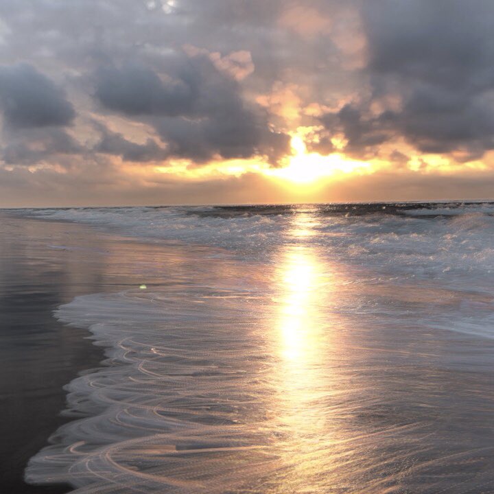Zonsondergang vandaag! #Texel #sunset #noordzee