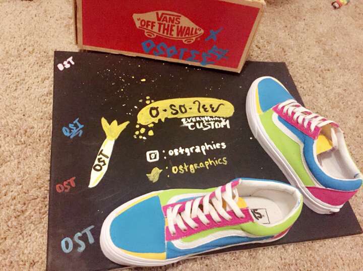 ostgraphics's tweet photo. CUSTOM VANS 🤩🍭🤩🍭🍭🍭🤩🤩🤩🤩🍭🍭🍭🍭🍭 #OSoTee 🎨🦄 https://t.co/rillJg4WRF