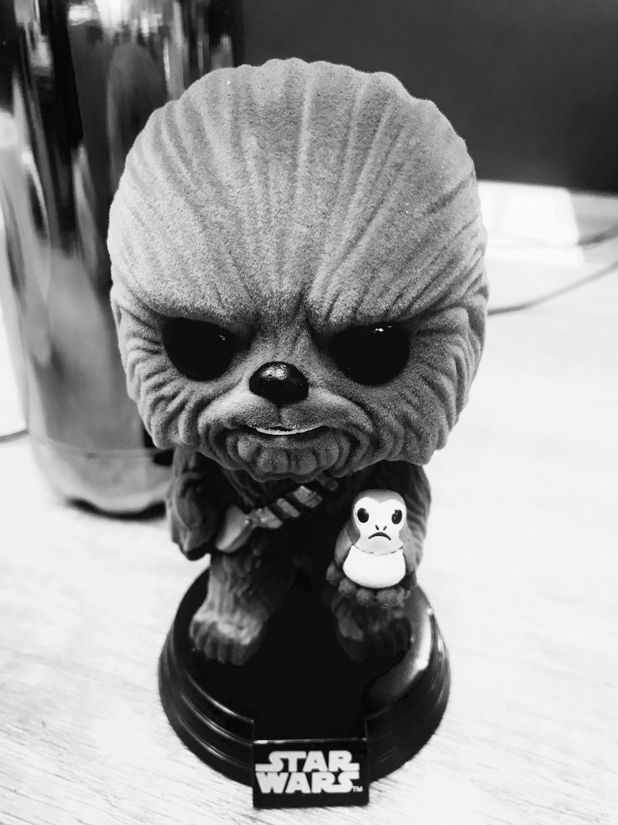 dbsWebsites's tweet photo. #starwars #geekhour #wookie #porg #wookiee #photography #collectables #Photo #blackandwhitephotography https://t.co/KEbSSY4qf2