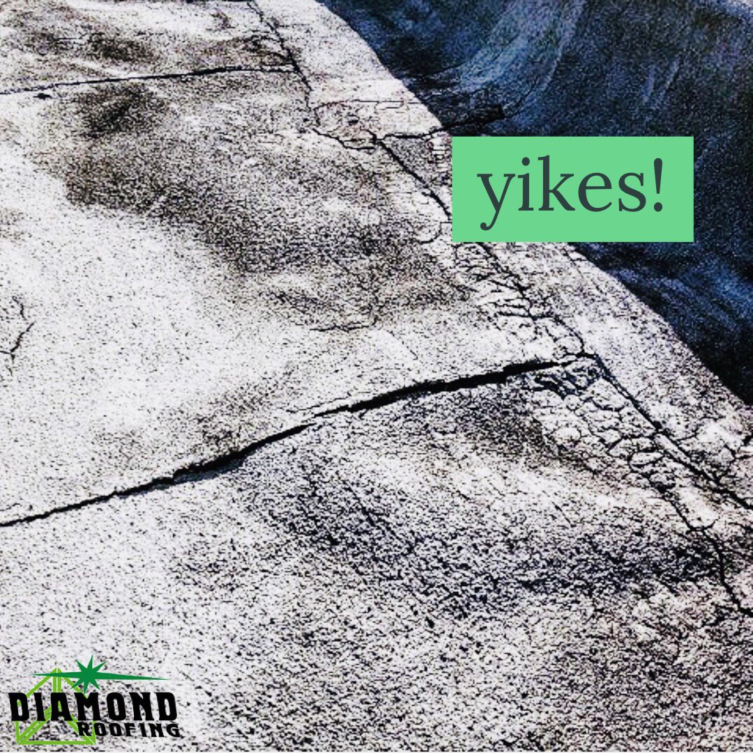 diamondroofing's tweet image. Heard of “alligatoring?”🐊
#alligatoring affects #asphalt &amp;amp; #modbit roofs, splitting the material; allowing water &amp;amp; debris to penetrate the roof system. We 💚 beautiful alligators, but don’t let this happen to your #commercialroof. Call our investiGATORS today! #thediamondway 🐊