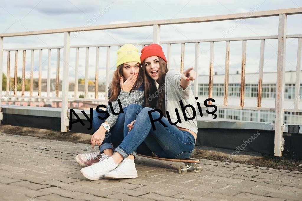 Her mum hayatının ışığıdır, pastandaki mumlar çoğaldıkça yaşamın daha çok aydınlanacaktır.
Belki mutlusun, belki hüzünlü, belki de kırgın ama artık hoşgörünün zamanı gelmedi mi? Doğum günün kutlu olsun Rubişin değerlisi @fleuroffensee Rubiş seni çok seviyor @stfcaysuu💙