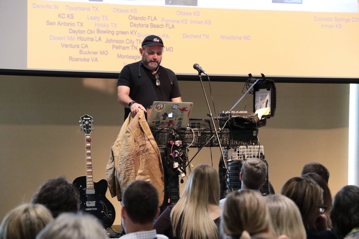 CentralRivers's tweet photo. It was an inspirational day with speaker @kevinhoneycutt at the #CRAEA All-Staff Meeting! Check out our photo album on Facebook! https://t.co/7eJlgjsNWt https://t.co/2lGe8f2g7I
