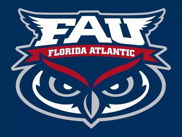 RickySamuelDT19's tweet photo. Honored and humbled to receive my 18th D1 offer from FAU  🙏🏿 🚂🏈💯@jjdoc89 @CoachBalbert @ChadSimmons_ @Yellowhammer247  @keithetheredge1 @TRMillerFootba1 #TRM19 https://t.co/8OCEF8YJtO