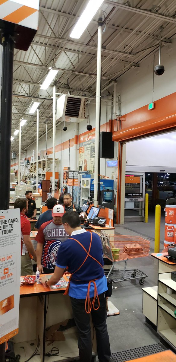 Ricardo98113907's tweet photo. Asm Jessie bailon making customers our FIRST priority! 👍 https://t.co/nrBipXskzb