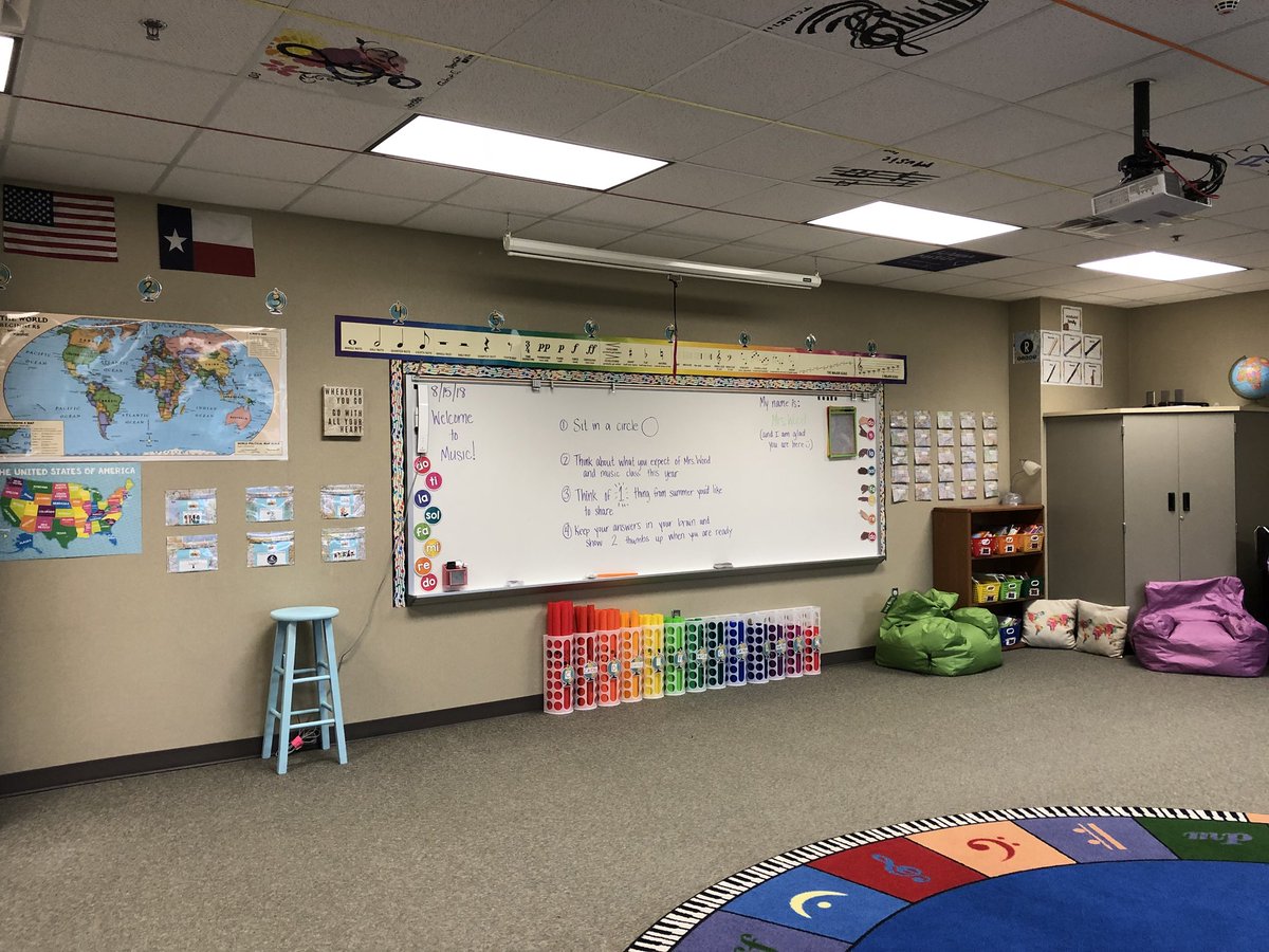 mrswoodmusic's tweet photo. Tomorrow is my 8th first day. Why am I still nervous?! #IESAPD #IESInspire https://t.co/Rhq8unRqYo