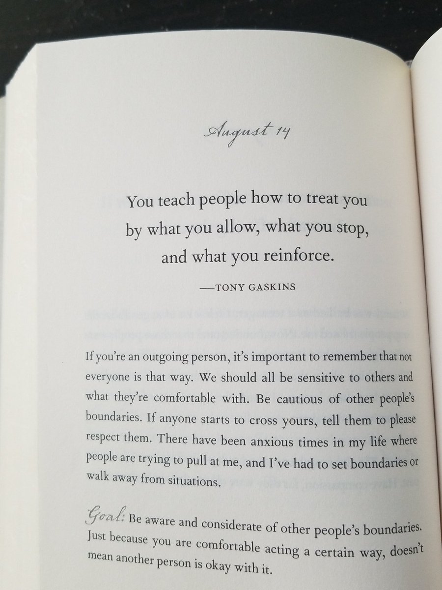 TreyTrey418's tweet image. We love and respect you so much @ddlovato ❤❤ #StayingStrong #OneDatAtATime #Day9 #LetsDoItTogether #Lovatics