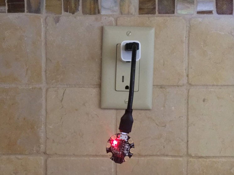 MakerIO's tweet image. How to use the @adafruit Gemma M0 &amp;amp; #CircuitPython to make a simple nightlight!  dky.bz/2OBYnq6  #makerproject