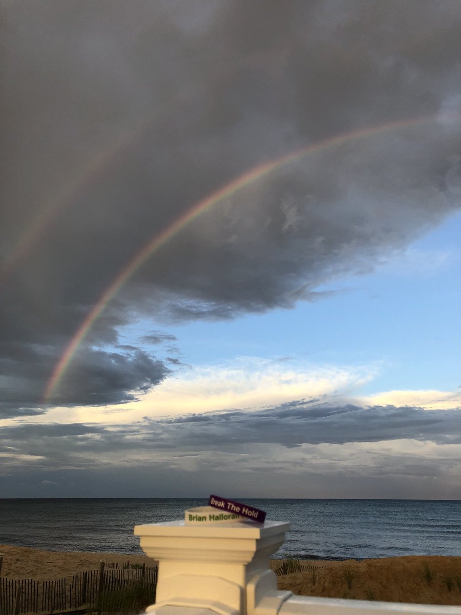 break_the_hold's tweet photo. @susanneorlando is at Ocean Beach, NJ thinking about Quentin & Brian when this double rainbow appeared! Coincidence?! ππβοΈ
.
.
#QL30
#youthmentalhealth #stopthestigma #btharoundtheworld #bthbreakthehold #suicideprevention https://t.co/kjEEk7mgO9