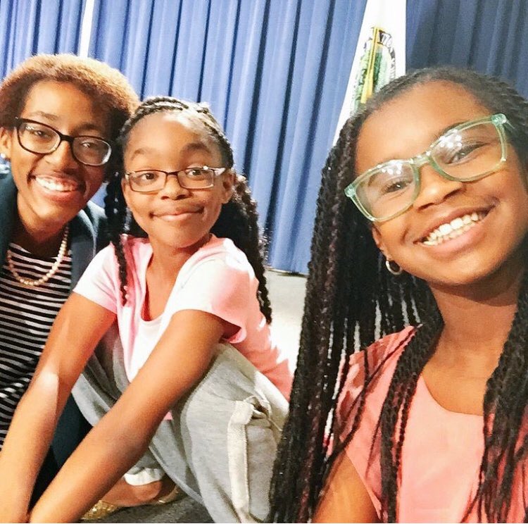 DrLaurenMims's tweet photo. Join me in wishing @marsaimartin a happy happy happy birthday!! ๐๐๐ #AfAmWomenLead https://t.co/V5m4fbL16s