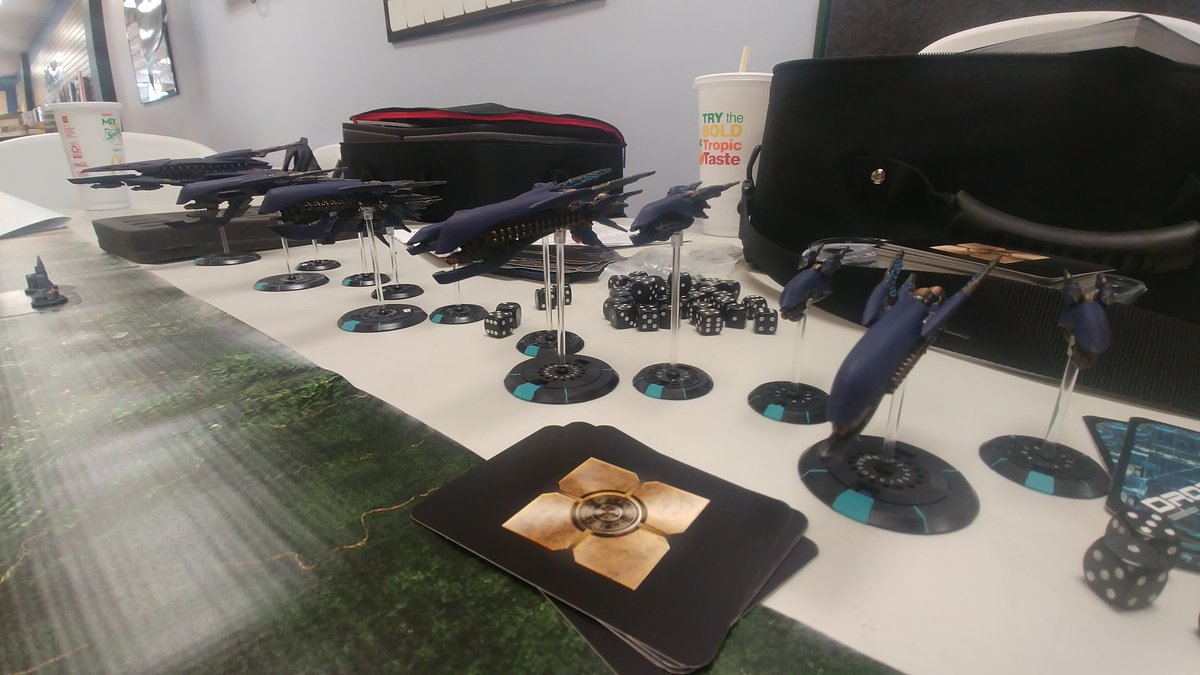 d6gcraig's tweet image. The forces marshal for our biggest #DropfleetCommander game yet, as the #PHR and the #UCM square off over the planet Fosko IV.