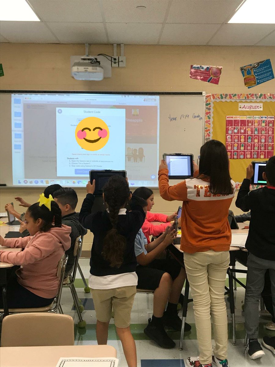 Lisd811News's tweet image. Students @RyanLISD get to know each other with a fun and engaging &quot;All About Me&quot; @Seesaw Back to School activity! Way to go, Ms. Acosta and students!! Keep up the great work!! 👏🎉👏