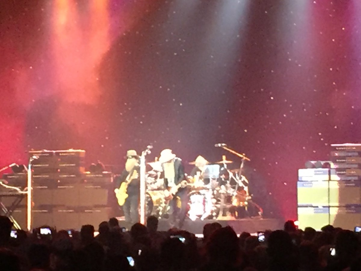 BobDoironWard6's tweet photo. ZZ rocking the house https://t.co/A3PseRwFel