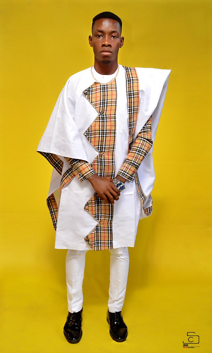 am_neji's tweet photo. I am 22!
I am Neji!
I am a Peridot! 
I am a Christian! 
I am Osongboawaji Ogaene Jonah! 

Happy Birthday to Me! 

Account number - 0210522485
Account name - Ogaene Osongboawaji Jonah
Bank name - GT Bank plc

#Neji https://t.co/JQpE7QWn3N