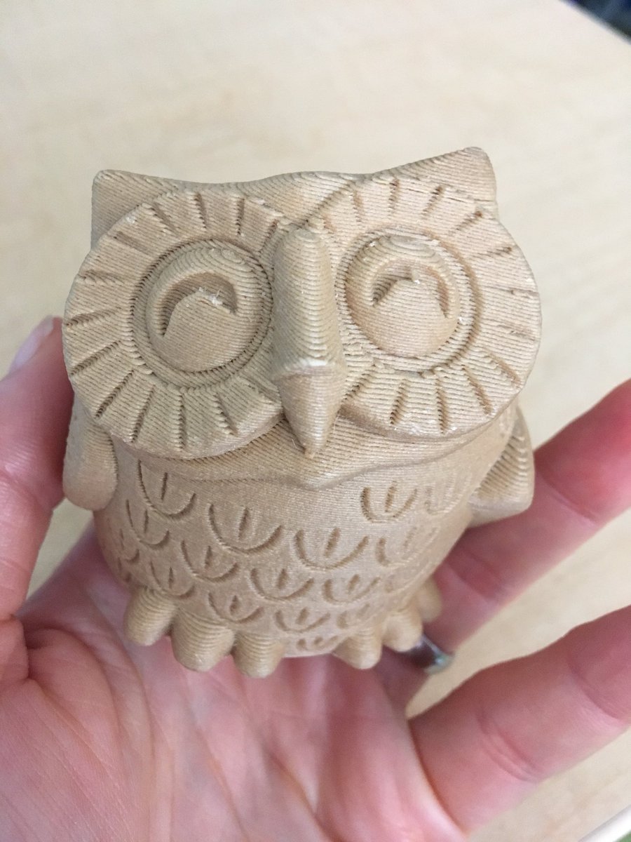 MmeSevie's tweet image. Thank you @OpenSourceLab20 for introducing me to #3dprinting and @tinkercad. Great workshop! #STEAMDays18 #SWtechUp @ScienceWorldTR