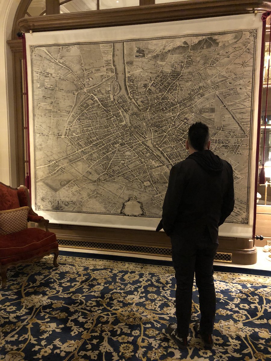 BLOOMMARTA's tweet photo. Au Revoir Ritz Paris 💋#ritzparis #travel #hemingwaybar #afternoontea #paris #hotel #lespadon #barvandome #france @RonBloom #martabloom #mogulwiththemohawk #firstladyofreachtv https://t.co/DfrFgq0Qm6