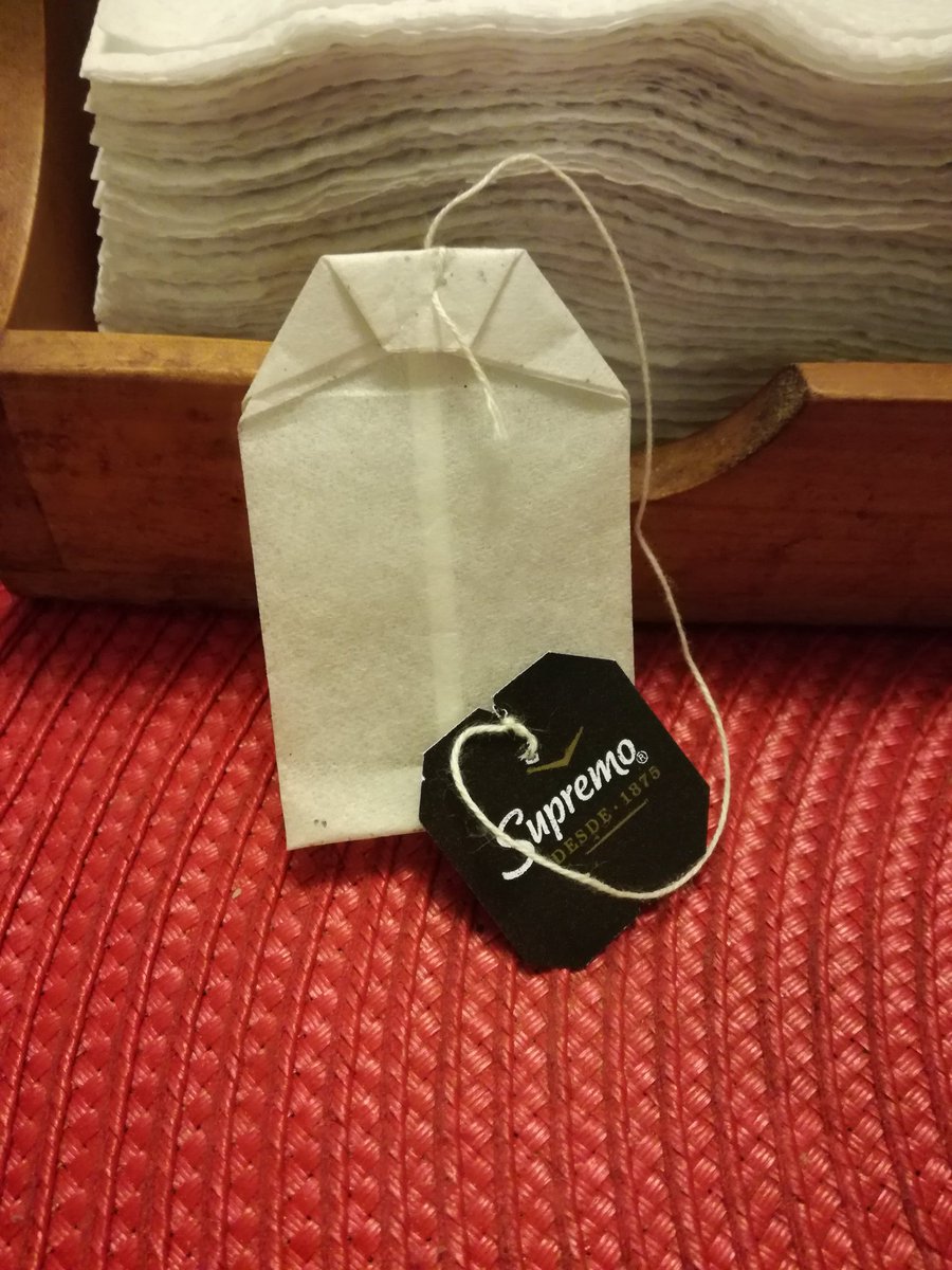 SweettDanii's tweet photo. #supremo #tesupremo #supremacalidad me siento muy estafada ya es la segunda bolsa que viene sin te! Que esta pasando??? https://t.co/SZr3WNhm76