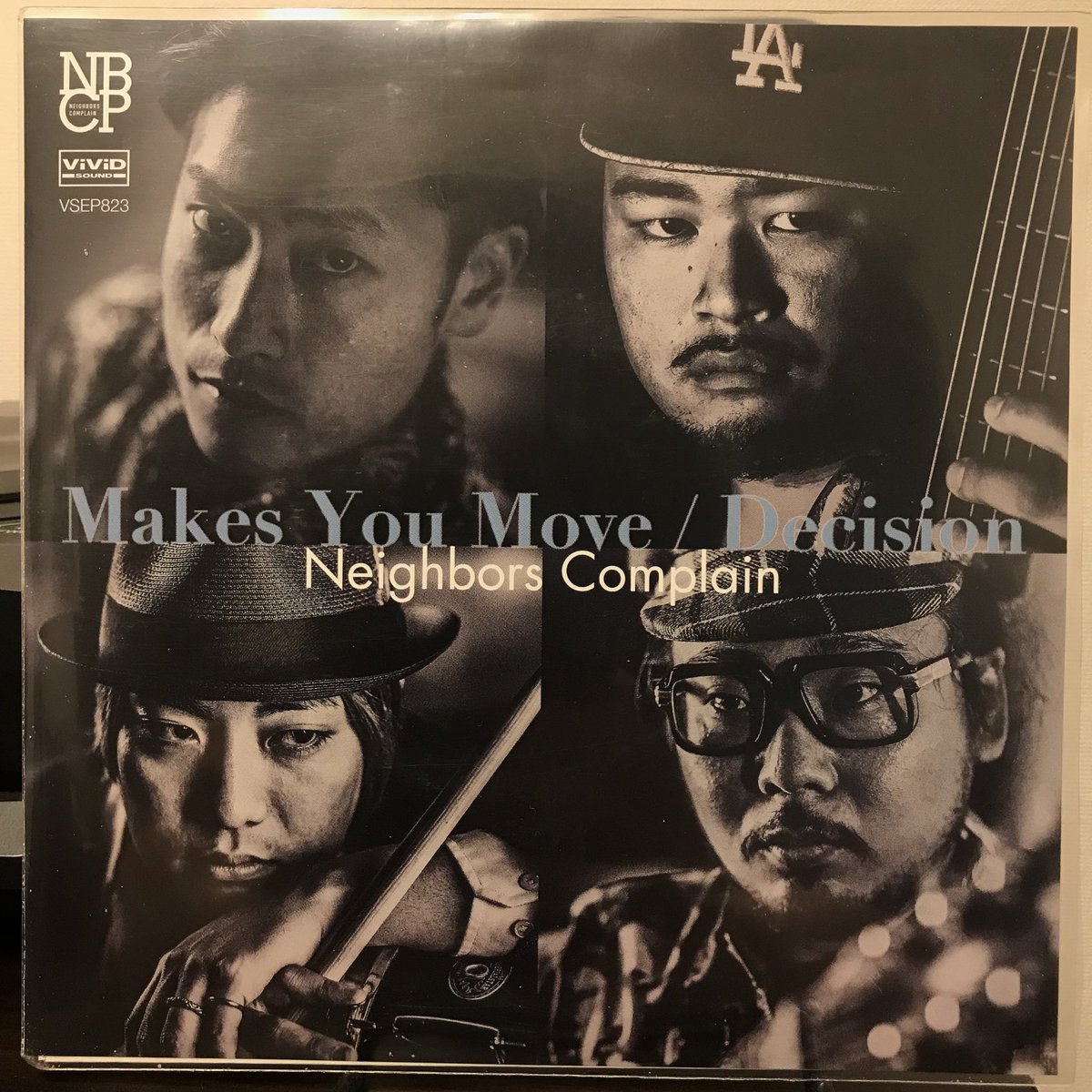 matsushita415's tweet photo. #今日の1曲
Make You Move／Neighbors Complain

https://t.co/FcXoTD68PE

夏びらき MUSIC FESTIVAL 2018 所沢で
ご一緒させて頂いたNeighbors Complainの楽曲から。

#NeighborsComplain
#NBCP 
#MakesYouMove
#Decision
#レコード
#7inch
#ViViDSound https://t.co/Y4GLyCp59E