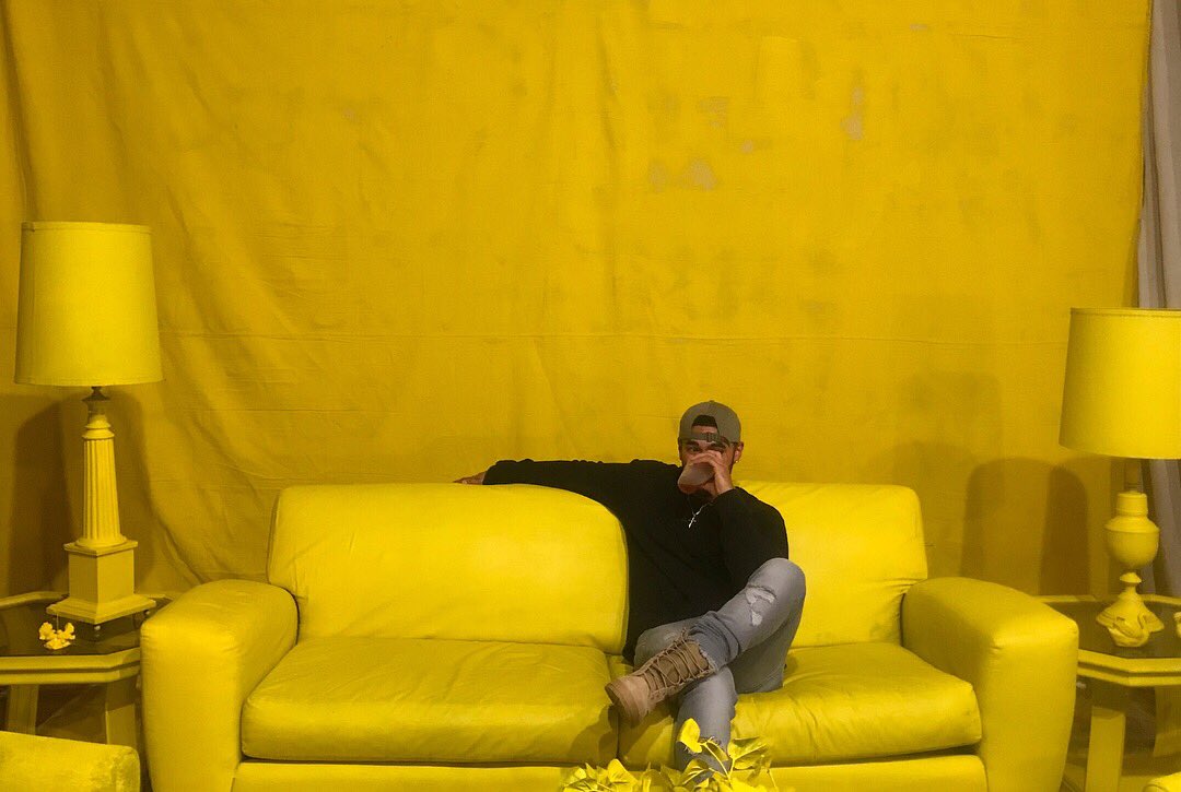 KimStephonsSon's tweet photo. Who brung you
You, the more famous person you come through
And the sexy lady next to you
You come too
And then it hit me
Standing outside of heaven waiting for god to come and get me
I'm too uncouth
Unschooled to the rules
And two gum shoe
Too much of a newcomer
And too uncool https://t.co/9J2FGBAAQn