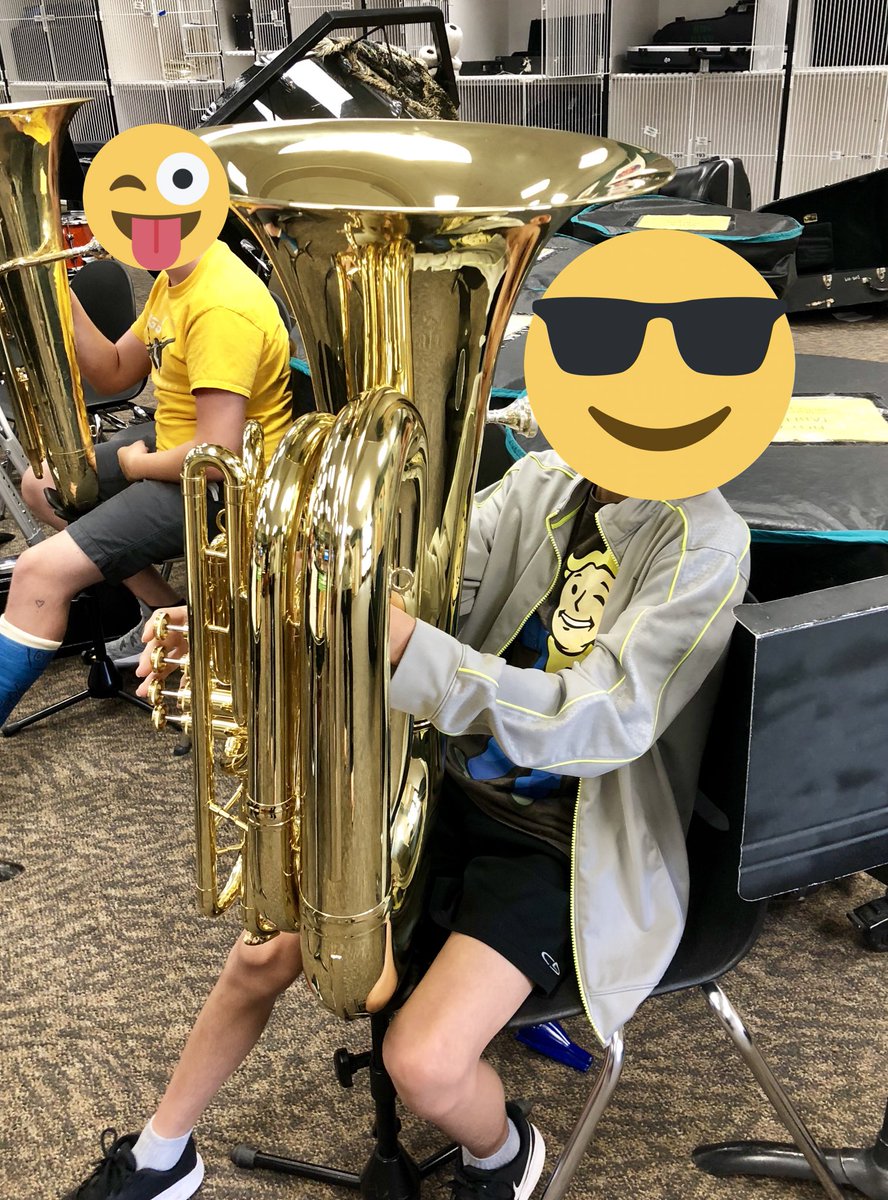 jenney_merritt's tweet image. This is a DMS Band student having a blast using our BRAND NEW tuba!! We are so thankful for amazing and supportive band parents and community members to help us fundraise toward our goal!!!#DMSPantherBands @WeAreDMSBand  #MadisonCitySchools #MCSconnect ♥️🎶🐾