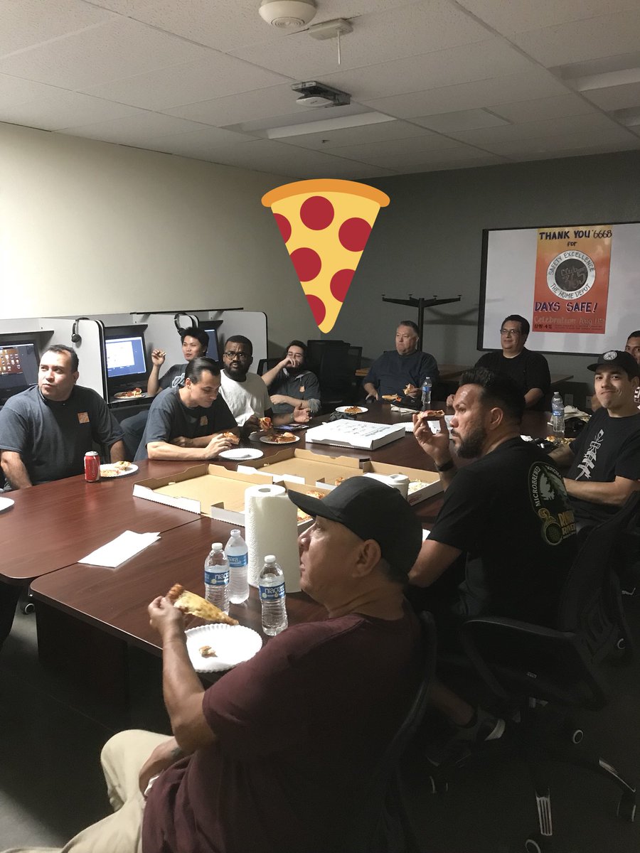 Safety is a daily focus starting with the best freight team leading by example! Warming up and working safe!! #365 @homedepot6668 <a href="/autumn_hauser/">Autumn Hauser</a> <a href="/Jaime_HD_D25/">Jaime Castillo</a> <a href="/JabarrBean/">Jabarr Bean</a> <a href="/Steven_Mousseau/">Steven Mousseau</a>