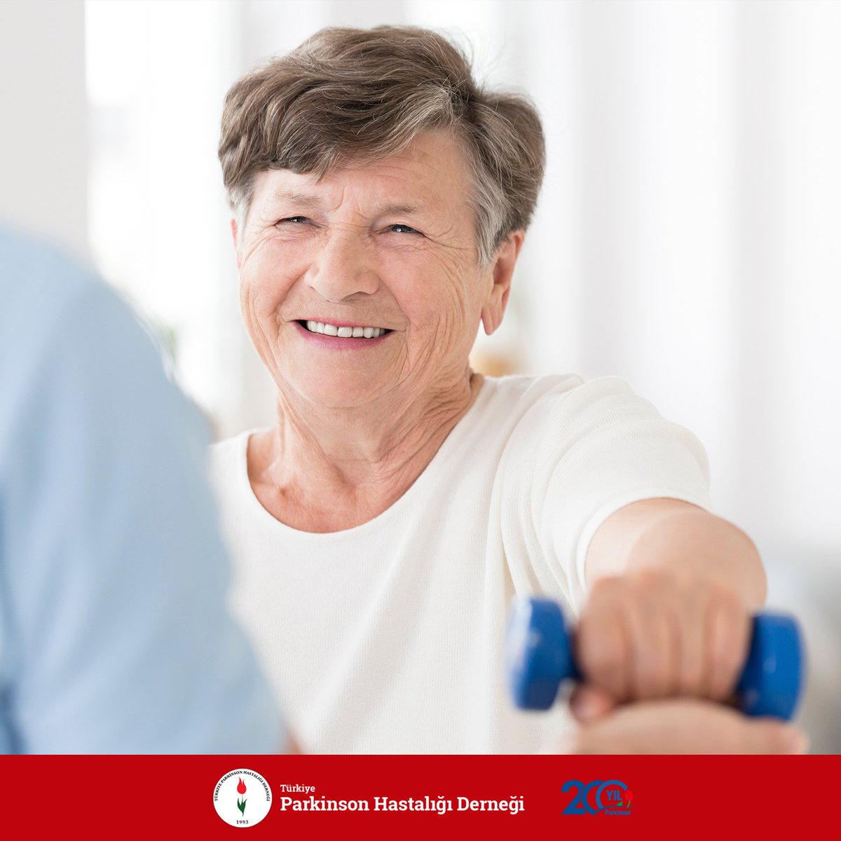 Fizyoterapist tarafından önerilen egzersizlerin her gün düzenli olarak, her bir hareketi özellikle sabah saatlerinde 5-10 kez tekrarlayarak, yorgunluk oluşturmayacak şekilde yapılması hastaya zindelik kazandıracaktır.