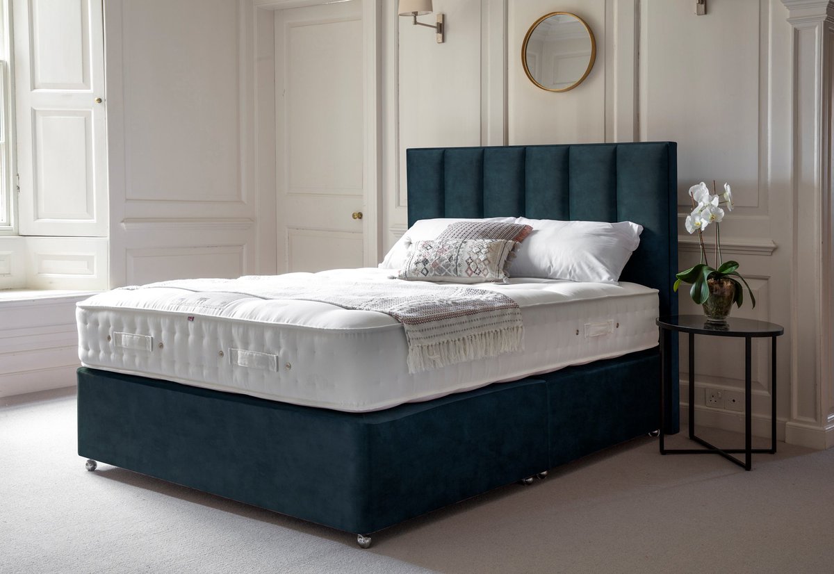 Don't forget we've now integrated with <a href="/GalleryDirectUK/">Gallery Direct</a>  - follow them on Twitter to keep up to date with what we have to offer!