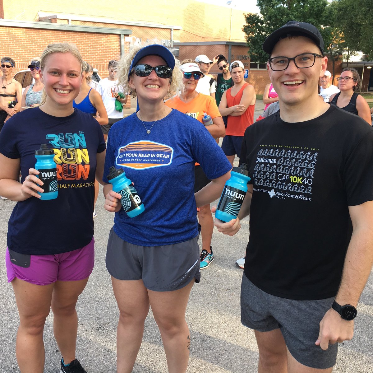 AustinRunners's tweet photo. We love a good #timedmile and #trainingkickoff!! Thanks to all the runners, volunteers and vendors who joined us! https://t.co/sUMLaLBtxV