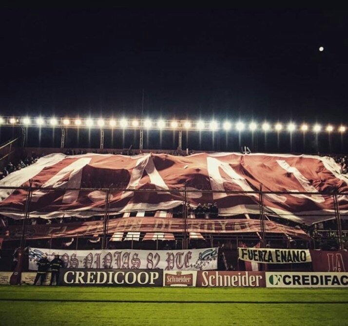 AgusGilardoni's tweet photo. Feliz cumpleaños al club que es conocido por el buen fútbol y por haberle dado muchos de los mejores jugadores de la historia a este hermoso deporte.
Gracias por tantas alegrías bicho querido.
Ser de Argentinos es diferente. #AAAJ #FelizCumpleBicho 🐞⚽ https://t.co/7T140mbwFY