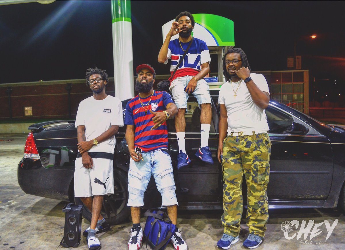 WhyYouSoTrill's tweet photo. New video otw #OlympicSprinters 💪🏽🔌🎶 https://t.co/XDmGG6hUsi