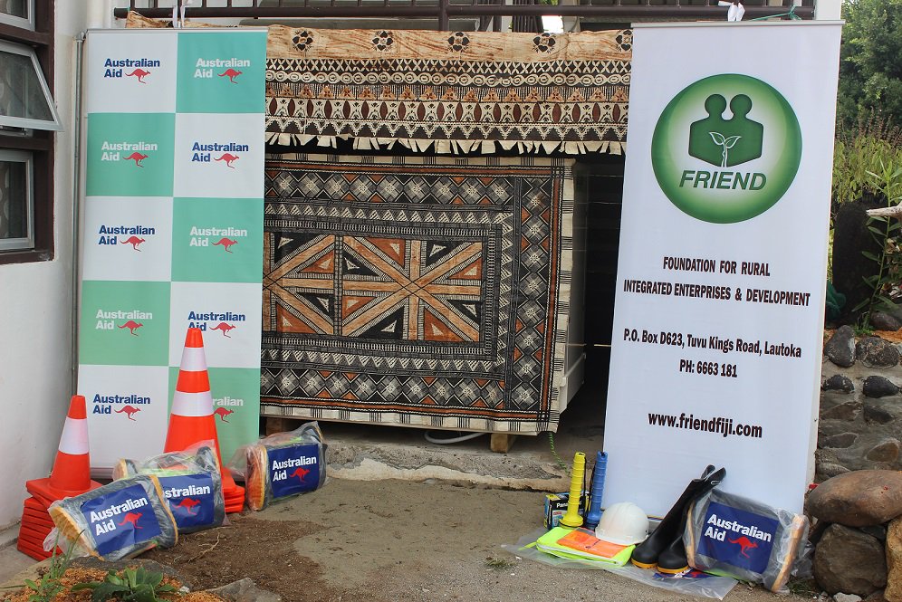 AusHCFJ's tweet photo. The Australian High Commission’s Counsellor for Development Cooperation Fiji, Christina Munzer, handed over a generator today to @FriendFiji, followed by a great #talanoasession with other West-based #CSOpartners @EmpowerPacific and Ramakrishna Mission Fiji #vinaka https://t.co/Q0OLFpL2ks