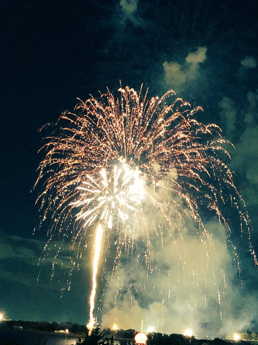 kohei201803's tweet photo. リゼクリニック @rizeclinic のRT競争の2回目です！
昨日浴衣で濃尾花火大会に行ってきました
めっちゃ綺麗でした😁
RTよろしくです！！

https://t.co/8UoFkDJvr2
#ミスターメンズリゼ
#美肌が似合う夏
#ミスリゼクリニック https://t.co/pqiTk53Zel