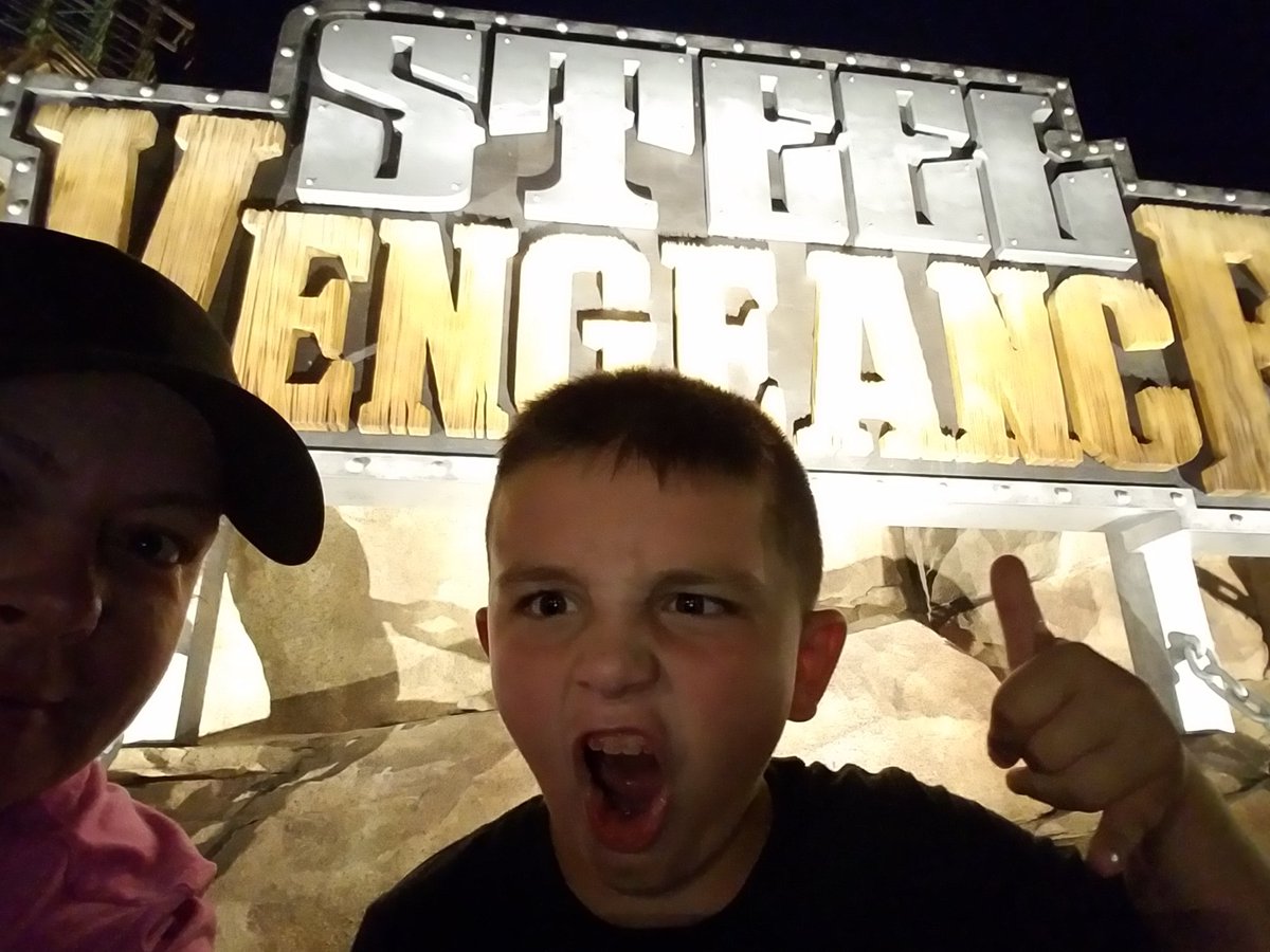 redranger9243's tweet image. @cedarpoint Steel Vengence was no match for us! Took her down 8 times in 3 days! #bestcoasterever!
#fastpassplus. #lovehotelbreakers!