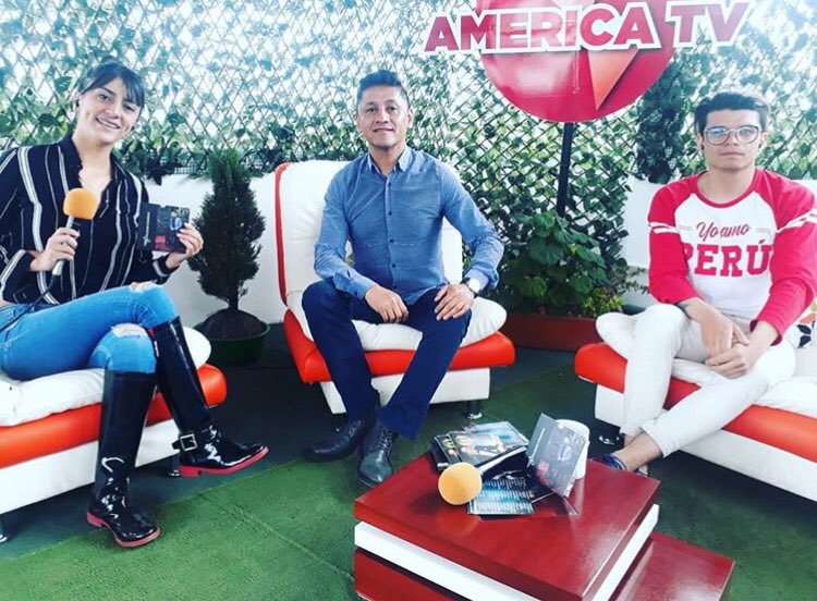 ALONSOCAMACHO's tweet photo. Con mis amigos de #americatv en Sibate cundinamarca !!! https://t.co/QTweAmXV0K