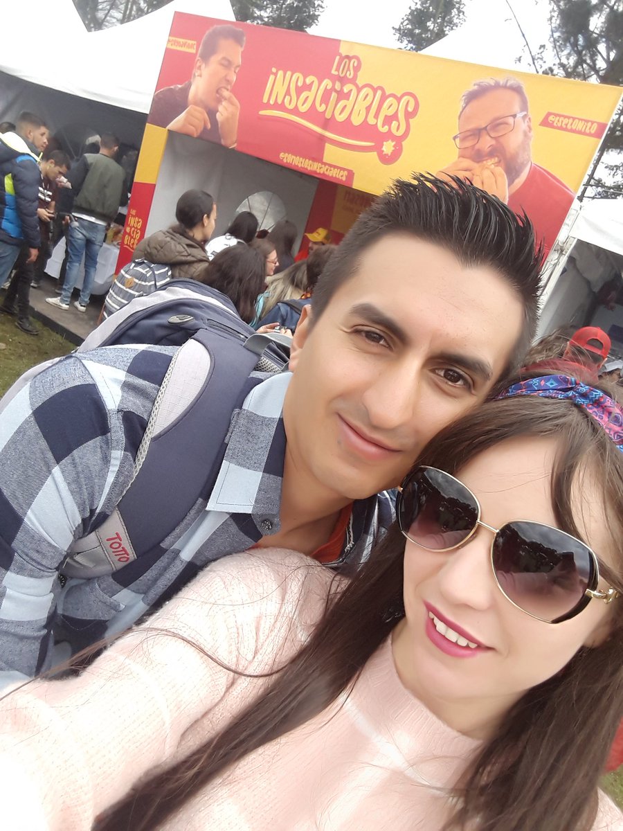 J3JOHANA0610's tweet photo. @Vibra1049 Q buen #TyM2018 @LeonardoUrregoM @maxmilfort @EseTonito @soydavidrc @doctormenditos @JaoBonilla Gracias... https://t.co/sQbtWUUdef
