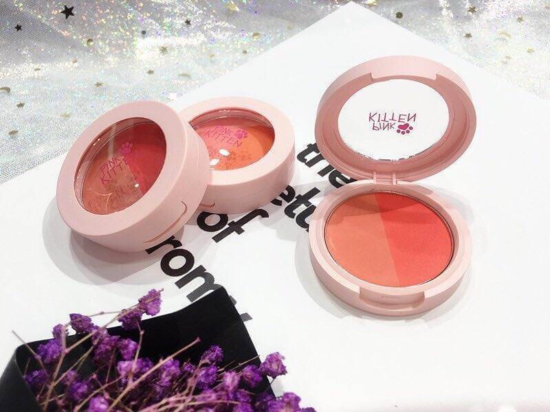 makeupchilli's tweet photo. #ปัดแก้ม Pink Kitten มี 2 สี ใน 1 ตลับ สีสวยแจ่ม แพคเก้จน่ารัก มีให้เลือก 3 โทนค่ะ 

ตลับละ 80 บาท 
#ไม่รวมค่าจัดส่ง 
#ไม่มีเก็บเงินปลายทาง 

#ปัดแก้มPinkkitten #pinkkitten #บลัชออน #บลัชออน2สี https://t.co/Bysj3rldlR