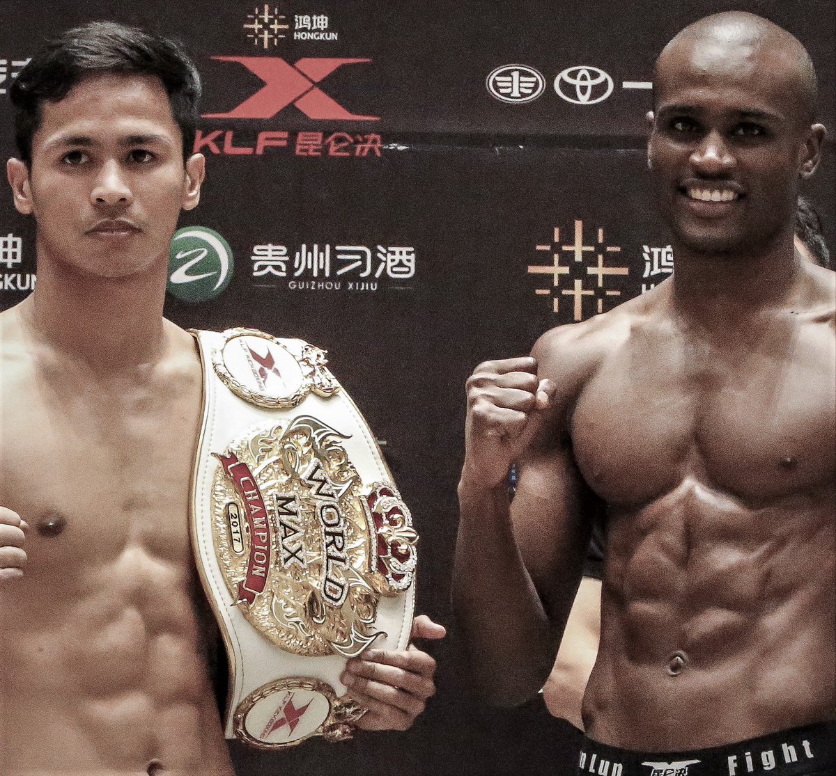 kunlun_fight's tweet photo. -You just don't know when to give up, do you?
-I can do this all day.
@SuperbonBancha1 #NayaneshAyman
Up next a showdown at #KLF76 
#MARVELxKICKBOXING #MARVEL https://t.co/VKvTGWzFAq