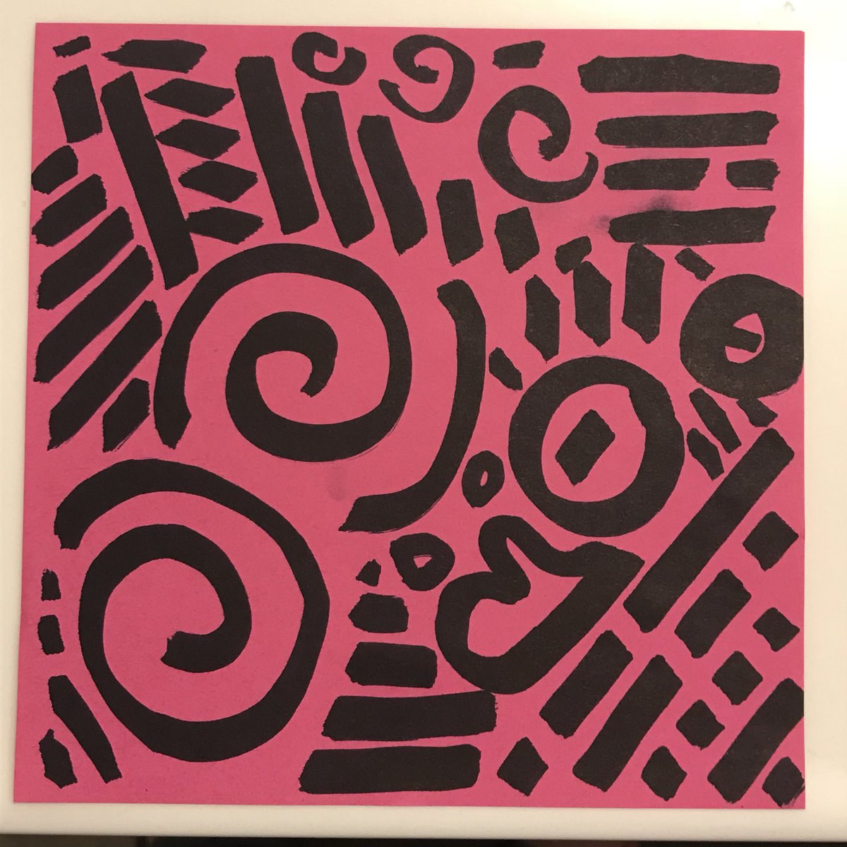 ShinobiShelly's tweet photo. Despite total lack of creative motivation, I made myself put a pen to paper and make something. Turns out, jumbo sharpies are very therapeutic ☺️ https://t.co/9R4b5DeciB