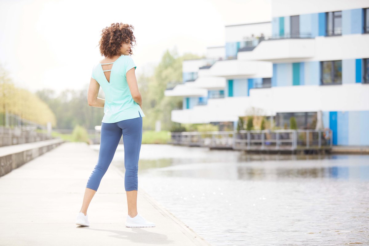 Tchibo_presse's tweet photo. Kennt ihr schon unsere Sportkleidung aus OCEAN PLASTIC und PET-Flaschen? Welche Produkte könntet ihr euch noch aus recycelten Materialien vorstellen? Jetzt im #Blog kommentieren und nachhaltiges Sportoutfit gewinnen! #Time4Green https://t.co/ftmXyMXJwZ https://t.co/aQ69EVOsXm