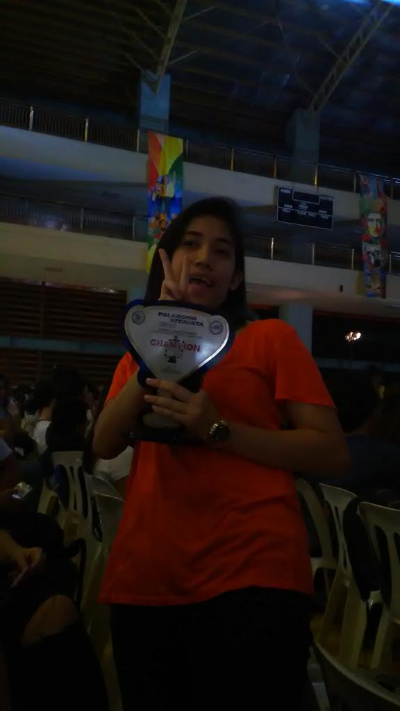 asiemaddu's tweet photo. CHESS GIRLS CHAMPION 💚 #IERepresent #Sadya2018 #70thAteneoFiesta2018 #70thAteneoFiesta https://t.co/LoYNs1HOlU
