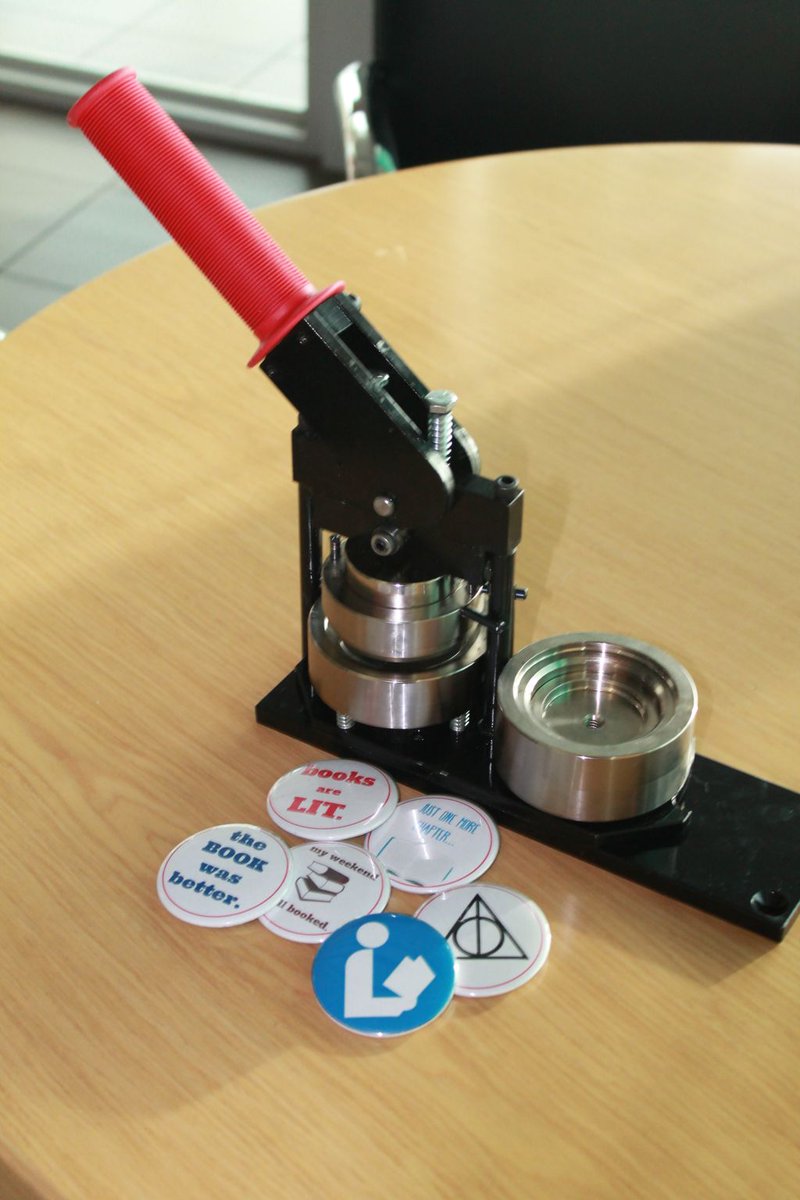 RosemaryLibrary's tweet photo. Summer Reading Program tomorrow is going to be so fun! The resource librarian from Shortgrass will be here with maker kits including Ozobots, a Button Maker and more! I hope you are excited about it because I sure am!!!π #SummerReadingProgram #RCLibrary @ShortgrassNews https://t.co/yRvUEwxoZc