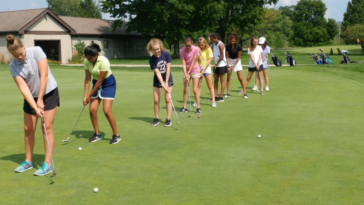 patdunn58's tweet photo. Putting practice pays off: CCDS girls defeat Madeira. Medalist Natalie Kaminski. Maggie Wright in second overall. Take on  Anderson today @ccdladieslax @CCDSathletics @CCDSCoachRoss @CCDSHirsch @TonyJaccaci https://t.co/r3NUDg6cV0