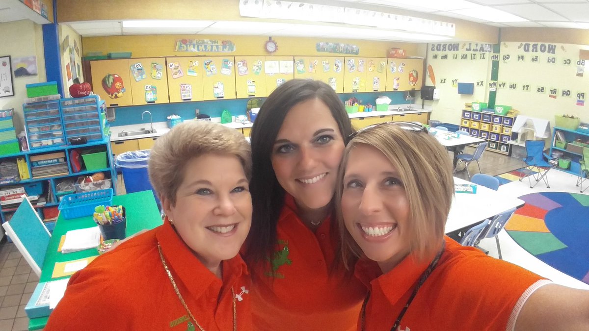 GKindergarten's tweet image. Let's do this, K-kids!!! #MCPSfirstday #firstdayofK #welovekindergarten