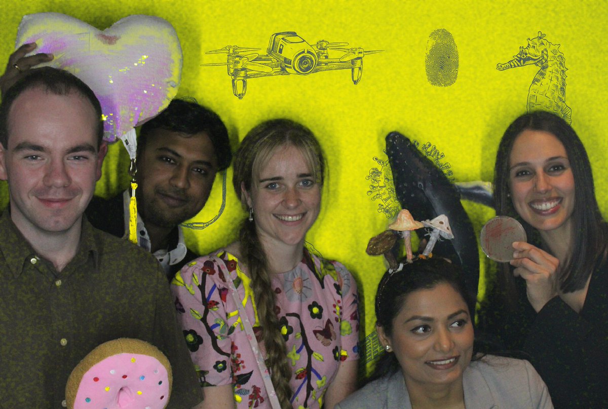 VanessaPirotta's tweet photo. #photobooth @maasmuseum 📷 ready for a night of #scicomm @ #scienceexpress !!!! @Aus_ScienceWeek @asthasingh @DrCarnivorous @ASCNSW @Muthu3DPrinting @TobyHendy @alfballestas #sydscifest #SSF18 #scicomm https://t.co/PjoeGUfrs1