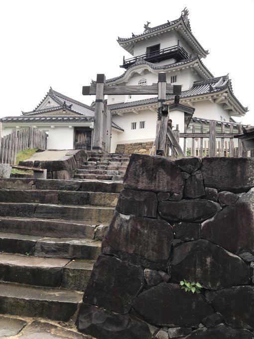 城跡巡りのtwitterイラスト検索結果 古い順