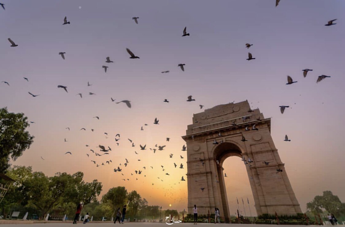 FollowZify's tweet photo. βHow can I free myself from negativityβ, he asked.
βHave a happy commute to and fro from officeβ, CEO Smiled.
On this Indian Independence Day, lets take pledge to free ourselves from all kinds of negativity. #FreedomfromNegativity #FreedomFromTraffic #CarpooltoWork #IndpedenceDay https://t.co/dS4iGpEqOJ