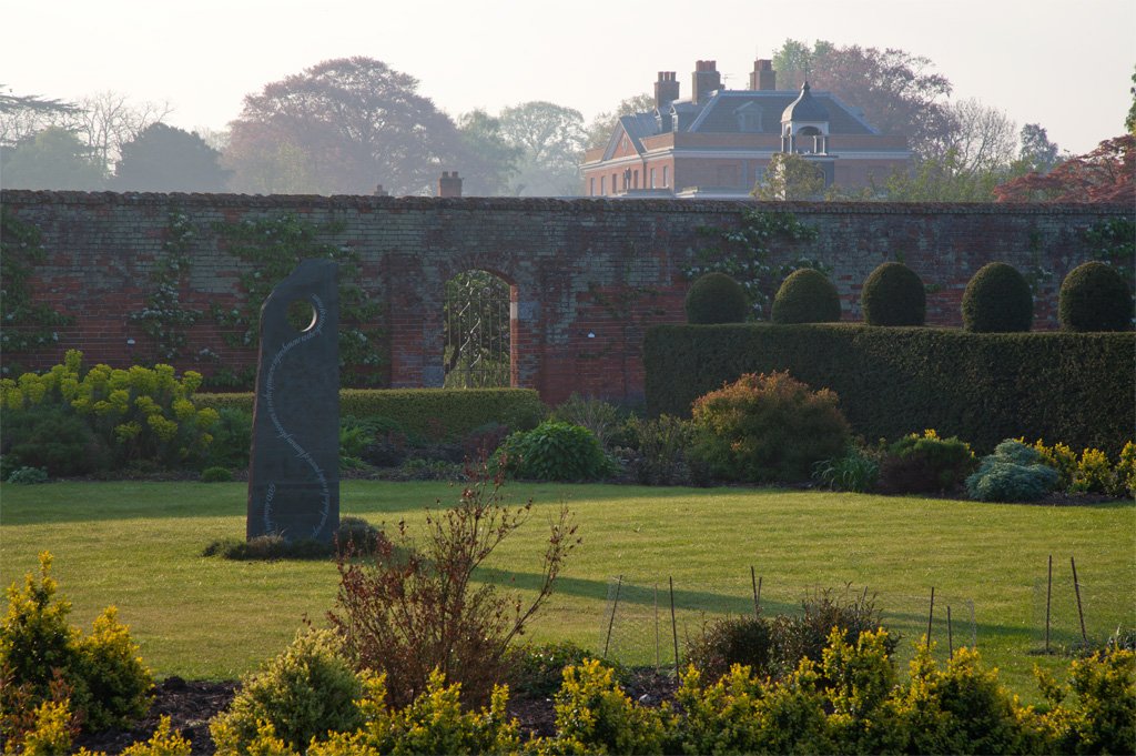 “We are not living in eternity. We have only this moment, sparkling like a star in our hand….and melting like a snowflake” Sir Francis Bacon
Our Time Garden is tribute to Sir Francis, designed by Lady Bacon